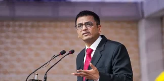 आवास पर PM मोदी के आने पर बोले CJI चंद्रचूड़,’इसमें कुछ भी गलत नहीं है क्योंकि…’