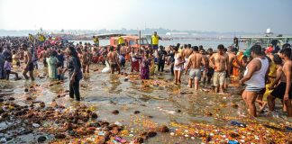 श्रद्धालुओं का सैलाब, नो व्हीकल जोन और चाक-चौबंद व्यवस्था, महाकुंभ के आखिरी वीकेंड पर क्या कुछ है खास
