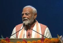 मॉरीशस से पुराना नाता, यहां की मिट्टी में हमारे पुरखों का पसीना : भारतवंशियों से बोले पीएम मोदी