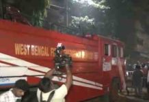 कोलकाता के एक इमारत में लगी भीषण आग, अबतक14 लोगों की मौत, रेस्क्यू ऑपरेशन जारी