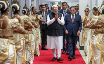 PM मोदी श्रीलंका पहुंचे, एयरपोर्ट पर हुआ शानदार स्वागत, 7 समझौतों पर होगी चर्चा