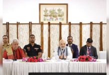 अमित शाह ने जम्मू-कश्मीर में विकास परियोजनाओं और वर्तमान सुरक्षा स्थिति की समीक्षा की
