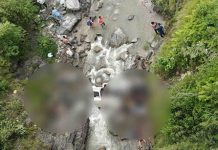 उत्तराखंड में बड़ा हादसा… सवारियों से भरी जीप खाई में गिरी, 8 की मौत