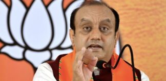 ‘विदेशी ताकतों के हथियार’: राहुल गांधी के आरोपों पर BJP के सुधांशु त्रिवेदी ने दागे तीखे सवाल