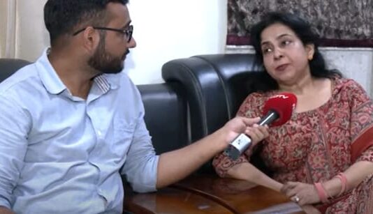 थाने में जितने SI थे वो मुझसे पढ़े थे, नजर नहीं मिला पा रहे थे, जॉब से मजबूर थे..