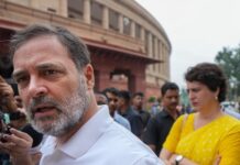 चुनाव आयोग के ख़िलाफ़ राहुल गांधी के पास कौन सा एटम बम? कड़े तेवर के पीछे क्या है कहानी