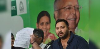 PM मोदी पर तेजस्वी का तंज पड़ा भारी, इन 2 राज्यों में केस दर्ज… लगाई गईं ये धाराएं