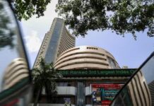 सेंसेक्स 200 अंक चढ़ा, निफ्टी 25,100 के पार, अदाणी ग्रुप के शेयर भी उछले