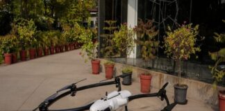 ऑपरेशन ‘सिंदूर’ में पाकिस्तान को चटाई थी धूल, एम आर 20 लॉजिस्टिक ड्रोन की खासियत जान लें