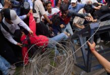 एक बैन पर इतना गुस्सा… आखिर ऐसा क्या है सोशल मीडिया में जो Gen-Z उतर आया बवाल पर