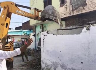 मेरठ के बाद अब बरेली में चला अतिक्रमण हटाओ अभियान, अवैध निर्माण पर हुई बुलडोजर कार्रवाई