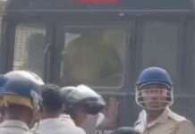 पश्चिम बंगाल में मां काली की मूर्ति को वैन में रखने पर बवाल! BJP ने उठाए सवाल, पढ़ें क्या है पूरा मामला