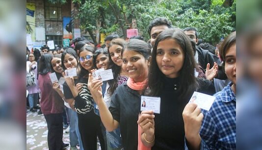 JNU छात्र संघ चुनाव: शुरुआती रुझानों में चारों पदों पर लेफ्ट आगे, जानें ABVP पैनल का हाल