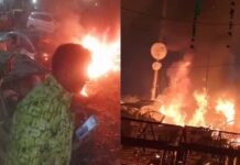 दिल्ली में लाल किले के पास कार में ब्लास्ट के बाद कैसा है मंजर