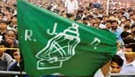 बिहार चुनाव: महिषी में राजद के गौतम कृष्णा ने मारी बाजी, जेडीयू उम्मीवार को दी शिकस्त