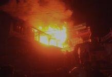 नैनीताल के शिशु मंदिर की बिल्डिंग में लगी भीषण आग, अंदर फंसे लोग निकाले गए, CM धामी ने लिया संज्ञान