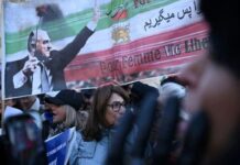 मुल्ला और अयातुल्ला में क्या अंतर होता है? जानें ईरान में किसके खिलाफ हो रहा प्रदर्शन