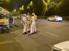 दिल्ली पुलिस ने लॉरेंस बिश्नोई गैंग के 2 शॉर्प शूटर्स का किया एनकाउंटर, बुलेटप्रूफ जैकेट से बची सिपाही की जान