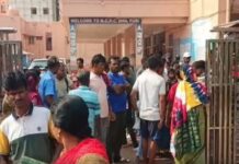 рдУрдбрд┐рд╢рд╛ рдХреЗ рдкреБрд░реА рдореЗрдВ рджрд░реНрджрдирд╛рдХ рд╣рд╛рджрд╕рд╛, рдЦреБрд▓реЗ рдмреЛрд░рд╡реЗрд▓ рдореЗрдВ рдЧрд┐рд░рдХрд░ рдбреЗрдврд╝ рд╕рд╛рд▓ рдХреА рдмрдЪреНрдЪреА рдХреА рдореМрдд