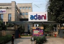 अदाणी समूह मानहानि मामले में पत्रकार रवि नायर दोषी करार, कोर्ट ने सुनाई एक साल की सजा