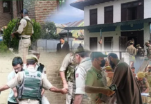 जम्मू-कश्मीर: सोपोर में आतंकी नेटवर्क पर पुलिस की बड़ी कार्रवाई, जमात-ए-इस्लामी से जुड़े 15 ठिकानों पर छापामारी