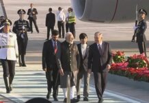 ताशकंद पहुंचे PM मोदी: उज्बेक राष्ट्रपति ने गर्मजोशी से किया स्वागत