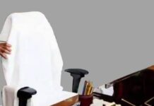 कुर्सी पर तौलिया से कैसे बढ़ती है शान, क्या कहीं और ऐसा होता है?
